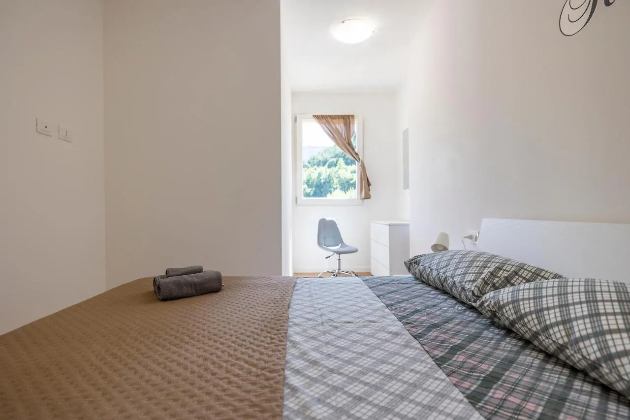 Apartment Comfort House In Centro + Box Clusone