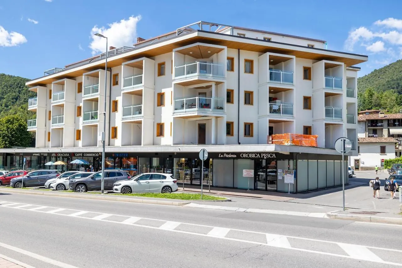 Comfort House In Centro + Box Clusone Italy